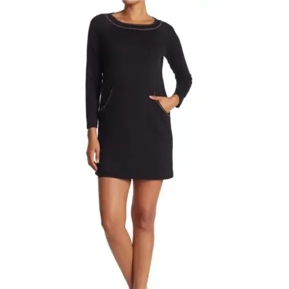 cocktail dresses with sleeves knee length Elegant Short White Knee-length Lace Homecoming Dresses with Sleeves main image 1